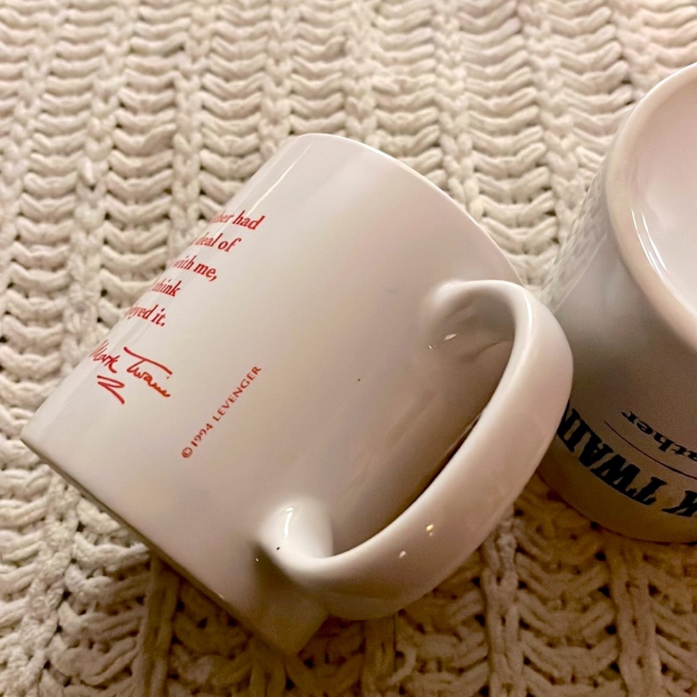 ❣️Mark Twain White Red Blue His & Hers Home Kitchen Black Tea Coffee Mugs (x2)❣️ - Picture 8 of 9